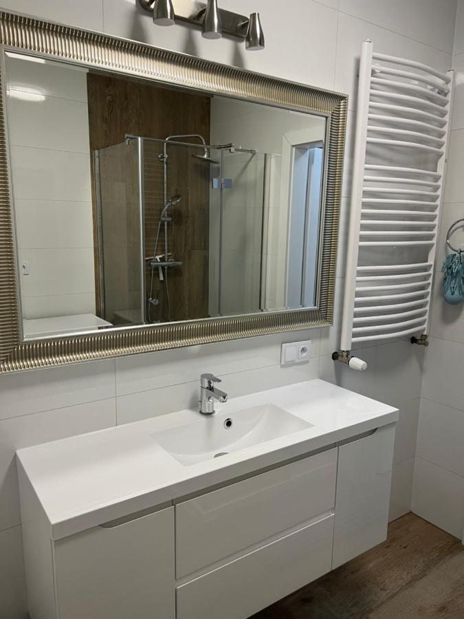 Апартаменты Krakowska Blue Studio Free Parking 2 Варшава Экстерьер фото